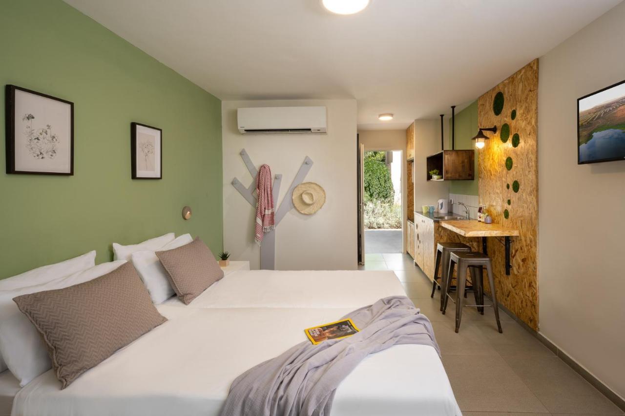 Keshet Yehonatan Country Lodging Екстериор снимка